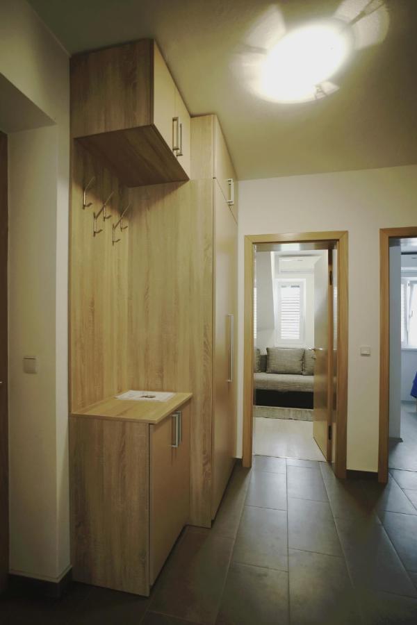 Апартаменты Apartman Kovacic Драге Экстерьер фото
