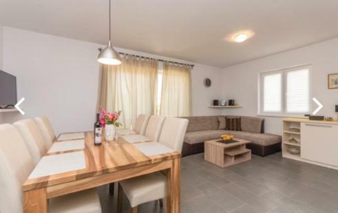 Апартаменты Apartman Kovacic Драге Экстерьер фото